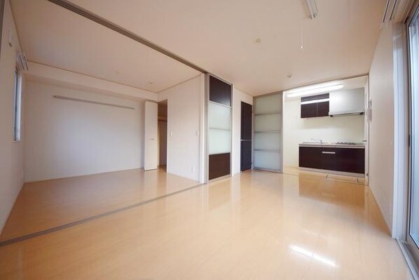 フォレストコート大宮の物件内観写真